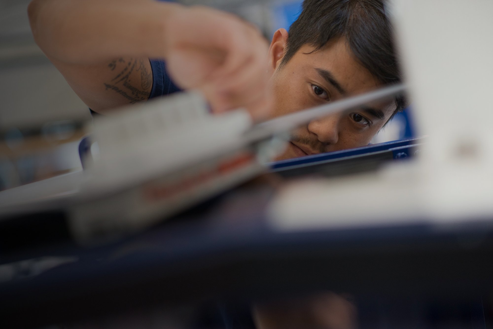 HighRes-Customer_Service-BG-1